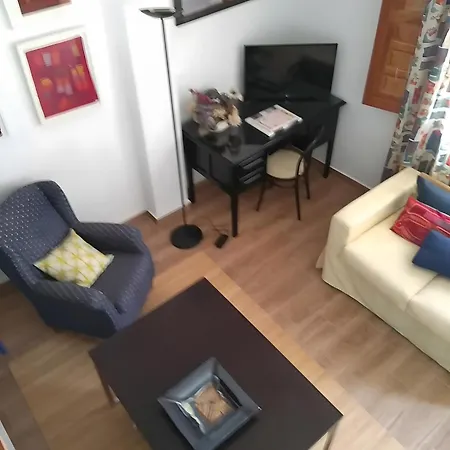 Estudio La Cochera Apartment Deltebre